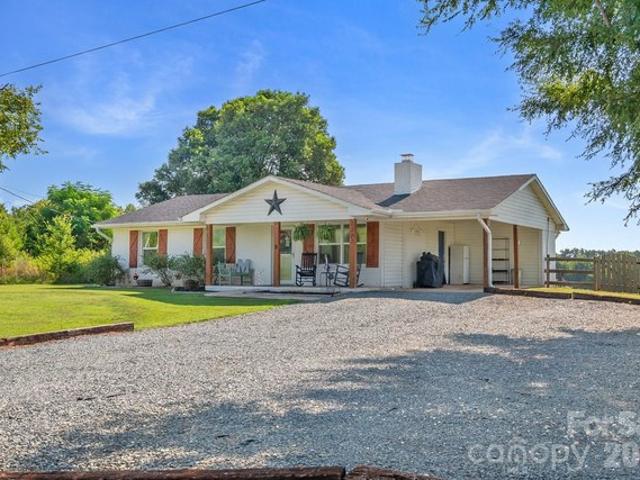 House for sale in Marshville, North Carolina