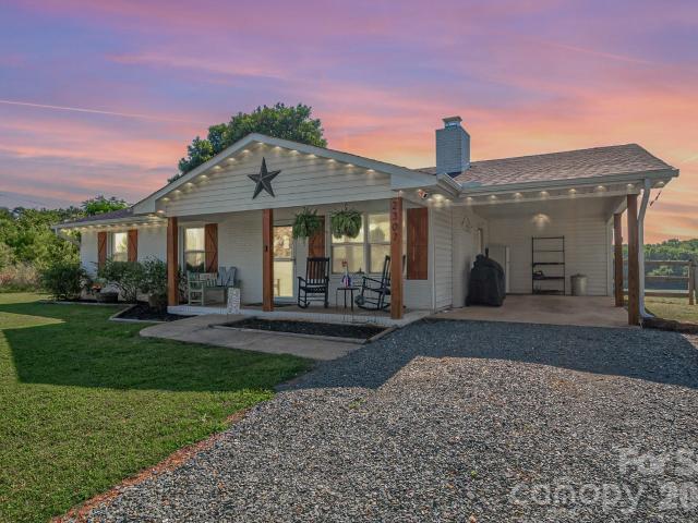 House for sale in Marshville, North Carolina