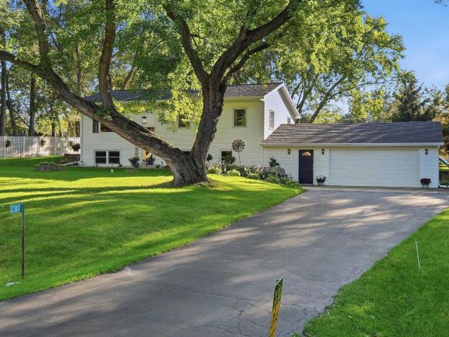 House for sale in Oregon, Dane County