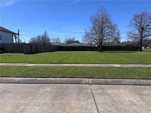 Land for sale in Arabi, Louisiana