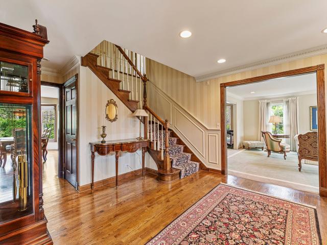 House for sale in Glenview, Illinois
