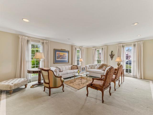 House for sale in Glenview