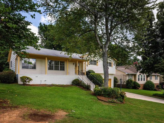House for sale in Hoover, Alabama