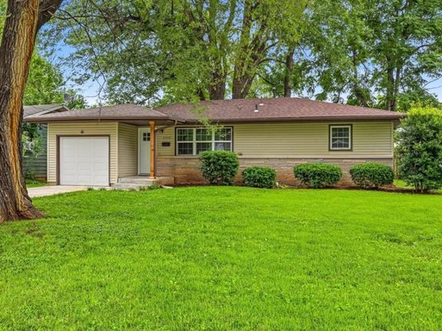 House for sale in Springfield, Missouri