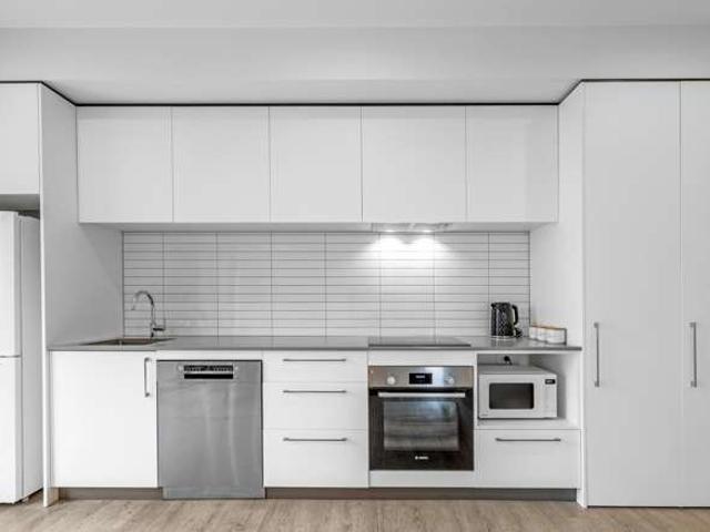 Apartment for sale in Canterbury