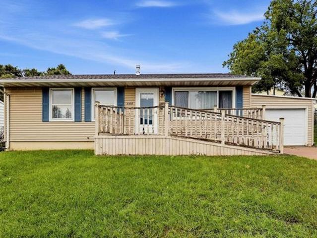 House for sale in Dubuque, Iowa