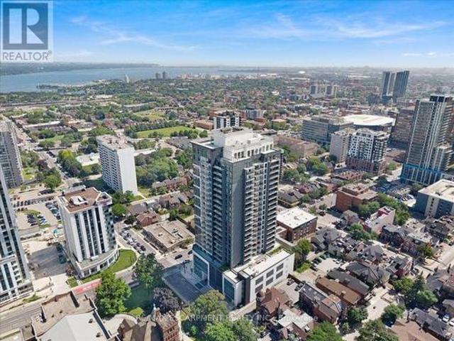 Condo for sale in Ancaster, Ontario