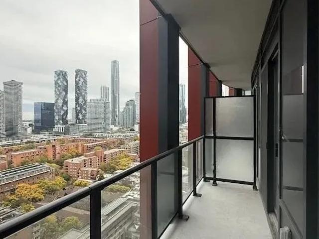 House for rent in Toronto Centre, Toronto