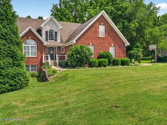 House for sale in La Grange, Kentucky