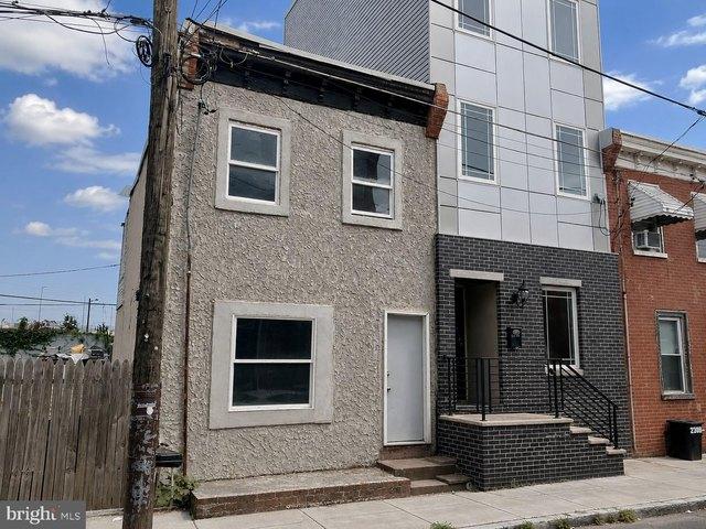 Townhouse for sale in River Wards, Philadelphia