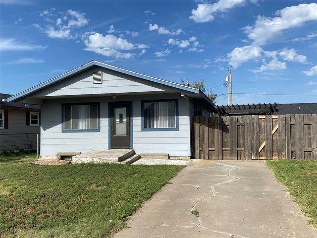 House for sale in Garden City, Finney County
