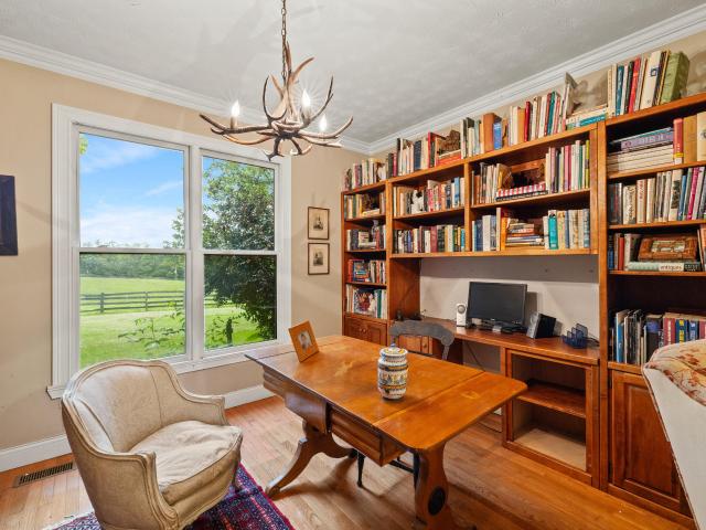 Land for sale in Versailles