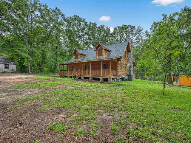 House for sale in Gilbert, South Carolina
