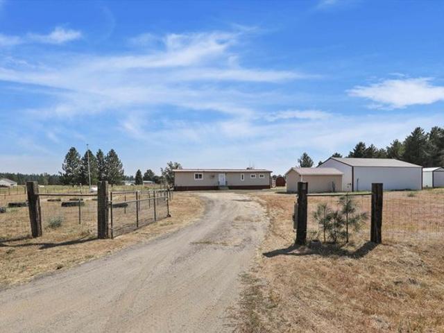 House for sale in Deer Park, Spokane County