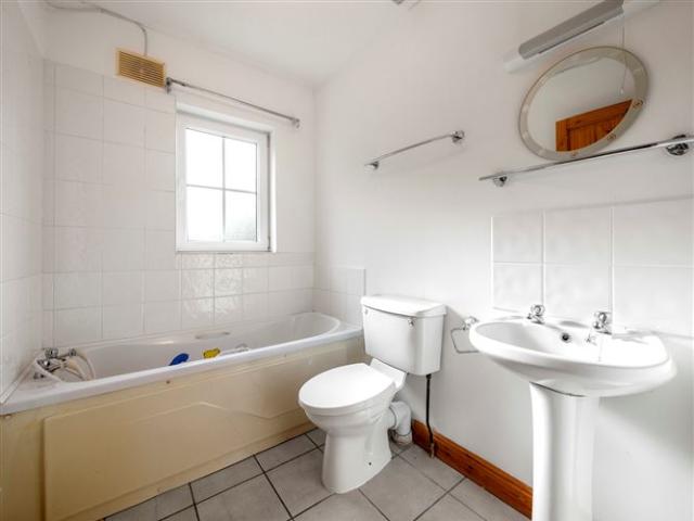 Terraced House for sale in Loch Garman, North Tipperary