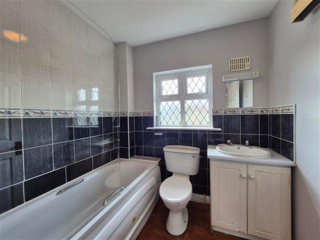 Detached House for sale in Tuam, Connacht
