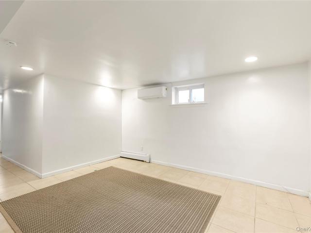 Property for rent in Queens, Arverne