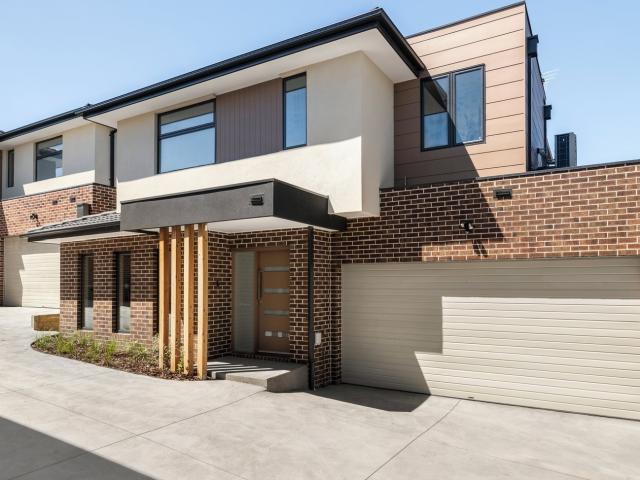 House for rent in Doncaster East, Melbourne