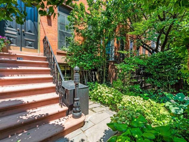 Condo for sale in Hudson, New Jersey