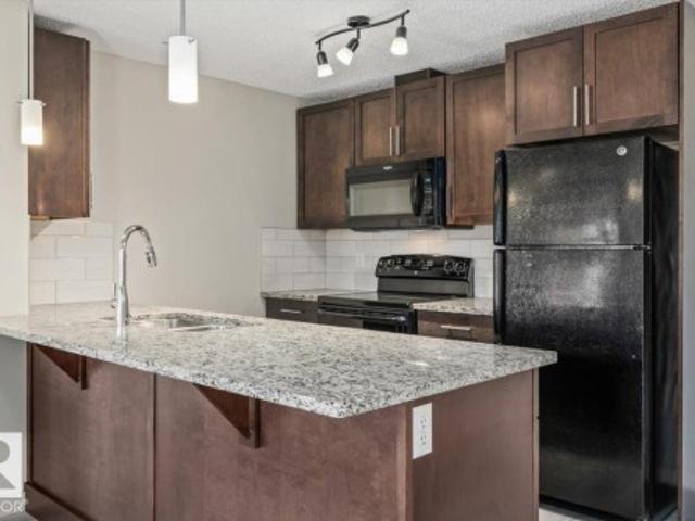 Condo for sale in Schonsee, Edmonton
