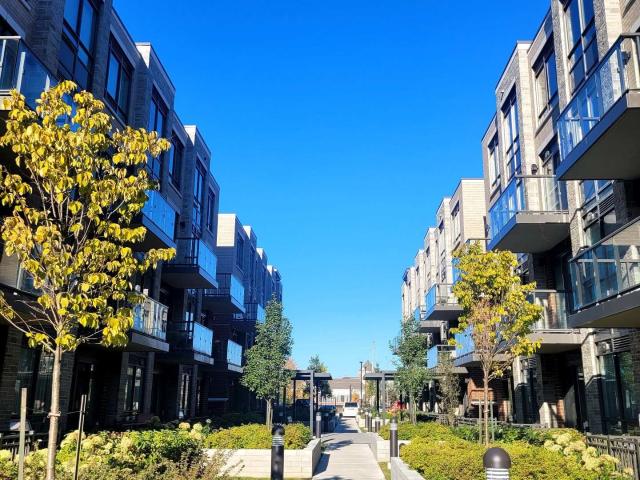 Condo for rent in Georgina, Ontario