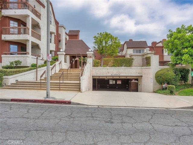 Condo for sale in Burbank, Los Angeles County