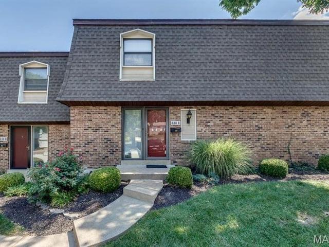 Townhouse for sale in Ballwin, Missouri