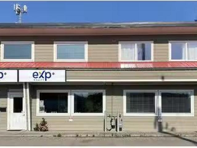 House for sale in 100 Mile House, British Columbia