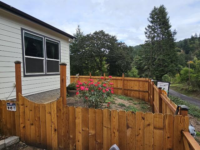 House for sale in Drain, Oregon