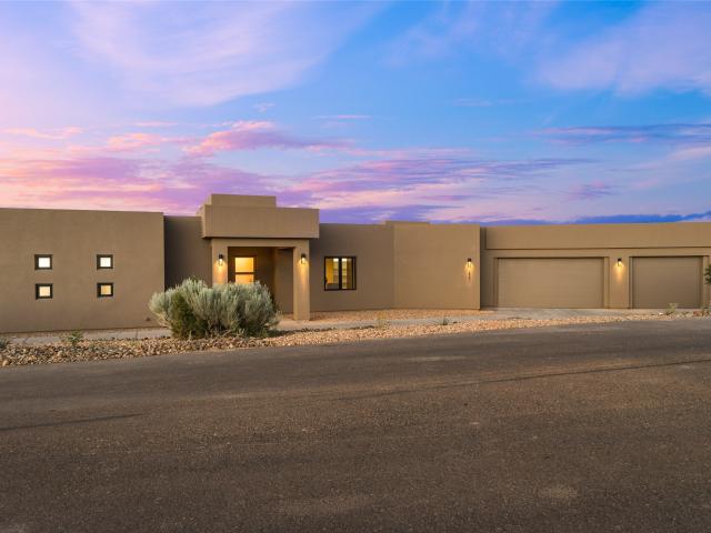 House for sale in New Mexico
