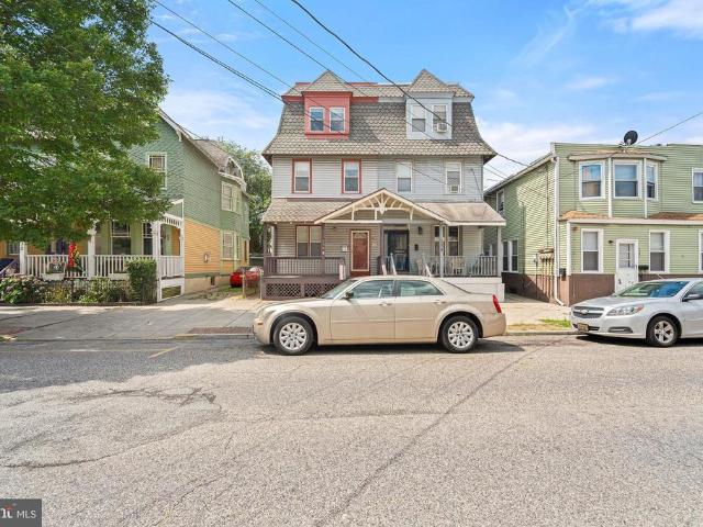 Townhouse for sale in Gloucester City