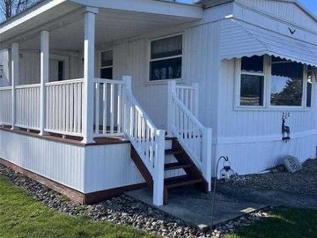 House for sale in Chardon, Ohio