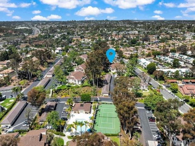 Condo for sale in Vista, California