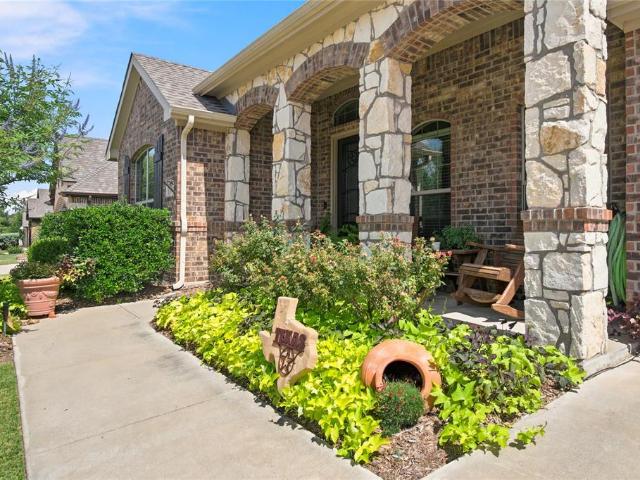 House for sale in Ellis, Texas