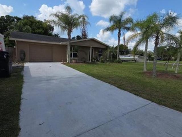 House for sale in Oviedo, Florida