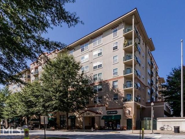 Condo for sale in Decatur, Georgia