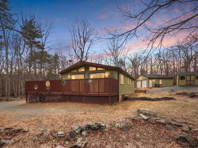 House for sale in Beach Lake, Pennsylvania
