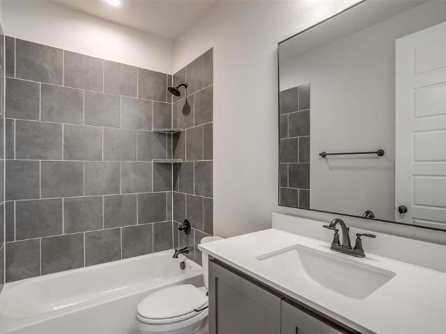 House for sale in Ellis, Texas