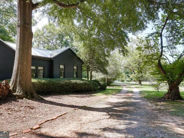 House for sale in Winter Hills, Winterville