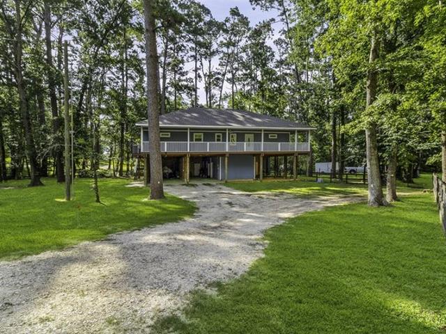 House for sale in Oakhurst, Texas