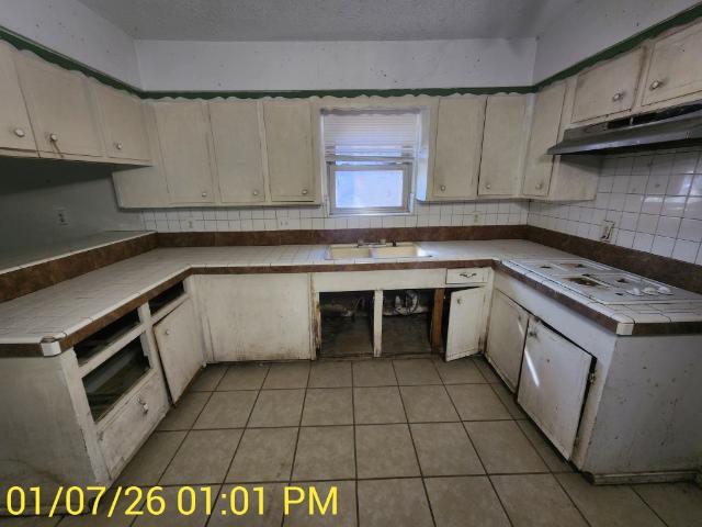 House for sale in Bacliff, Texas