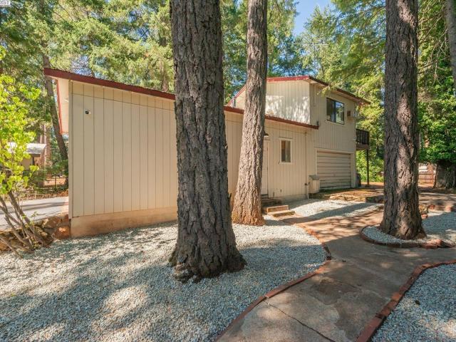 Property for sale in Trinity Center, California