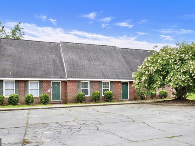 Townhouse for sale in Statesboro, Georgia