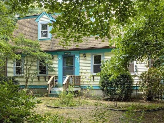 House for rent in Duxbury House for rent in Duxbury