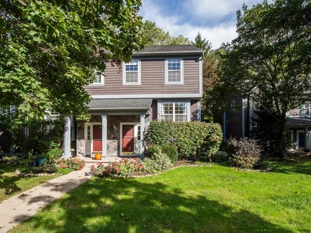 Condo for sale in Parkside Commons, Ann Arbor