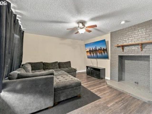 House for sale in West Saint Helens, Saint Helens