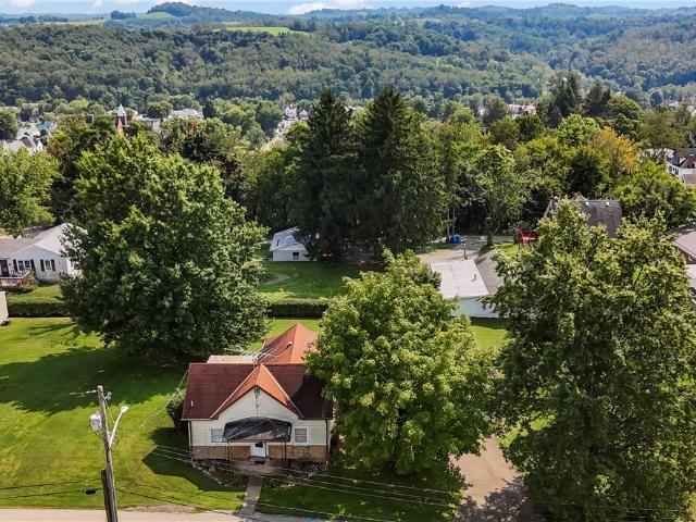 House for sale in Claysville, Washington County