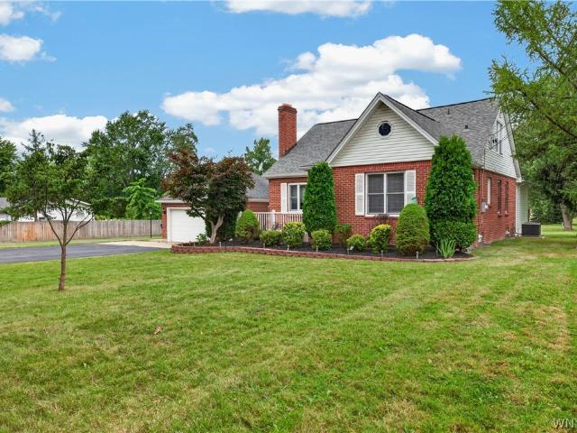 House for sale in West Seneca, New York