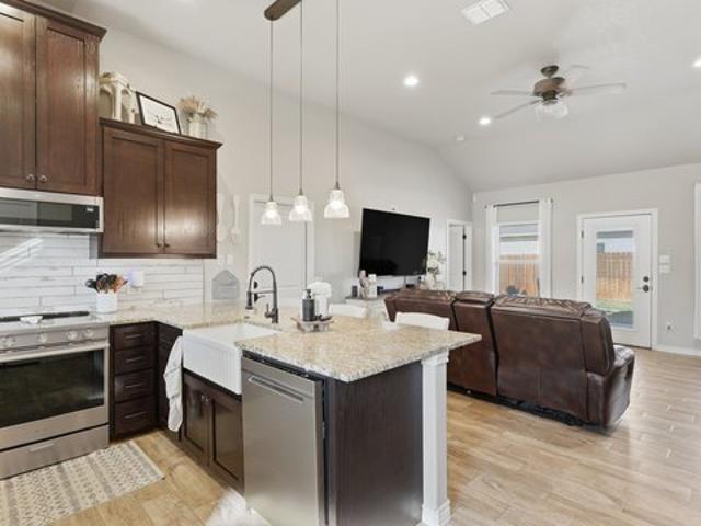 Townhouse for sale in Seguin, Texas