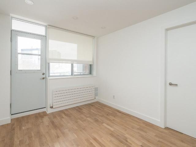 Apartment for rent in Toronto Centre, Toronto